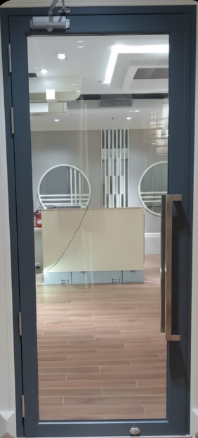 CỬA KÍNH CHỐNG CHÁY M02